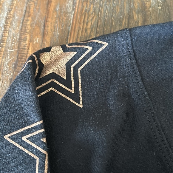 Terez Girls Bronze Metallic Stars/ Bronze Foil Distressed Design Leggings - Picture 2 of 8